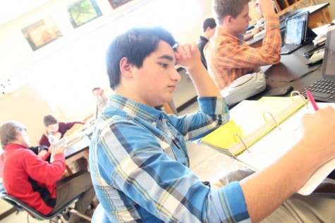 Jonah Montoya '17 concentrating on his work
